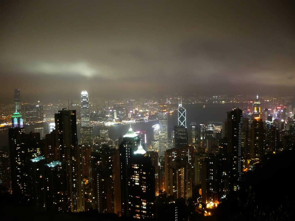 Výhled z Victoria Peaku v Hong Kongu